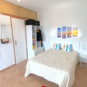 Tenis Sol Levante 103 Apartamento Rosas